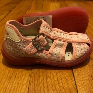 Naturino Shoes - Bundle of 2 new pairs of naturino sandals. Size 20 Naturino Shoes - Bundle of 2 new pairs of naturino sandals. Size 20